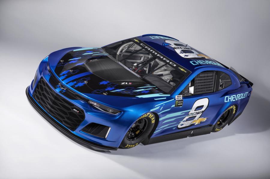  Chevrolet Camaro ZL1 NASCAR Race Car 2018 года  (фото 1 из 17)